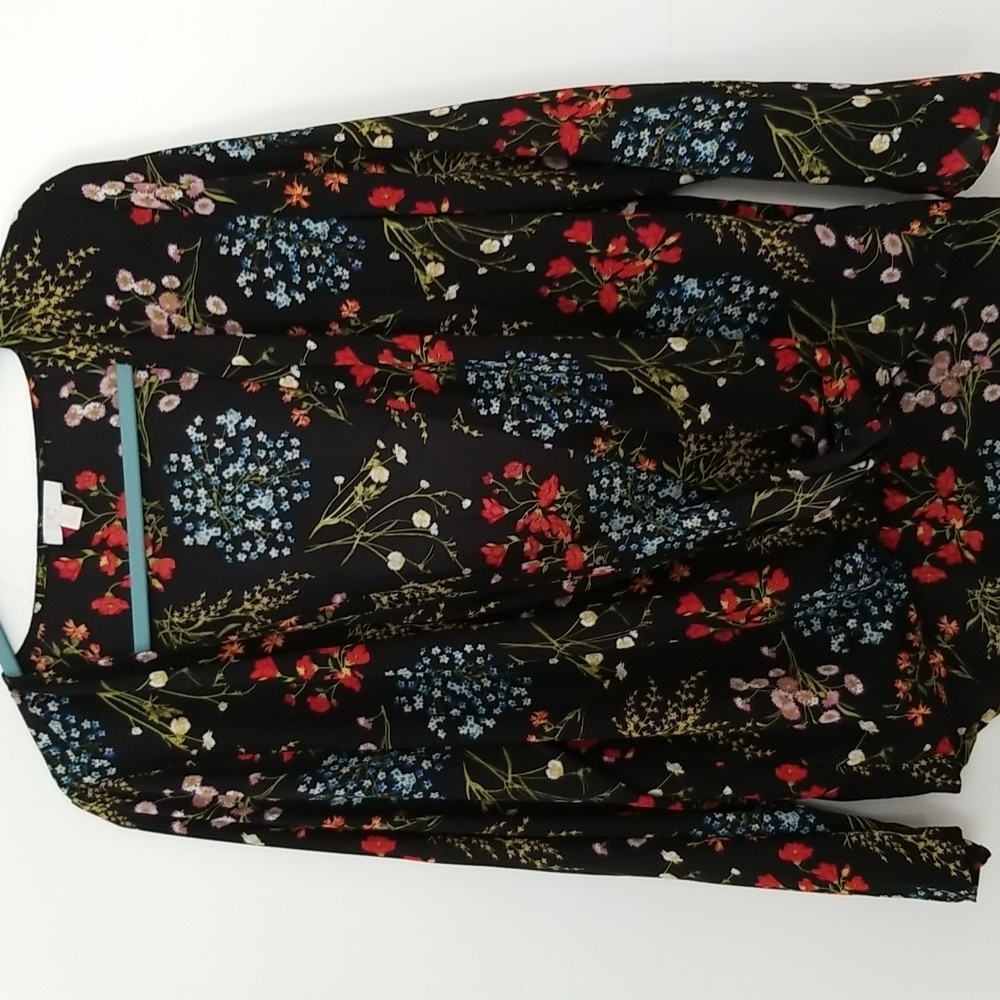 CHARMING charlies top micro floral